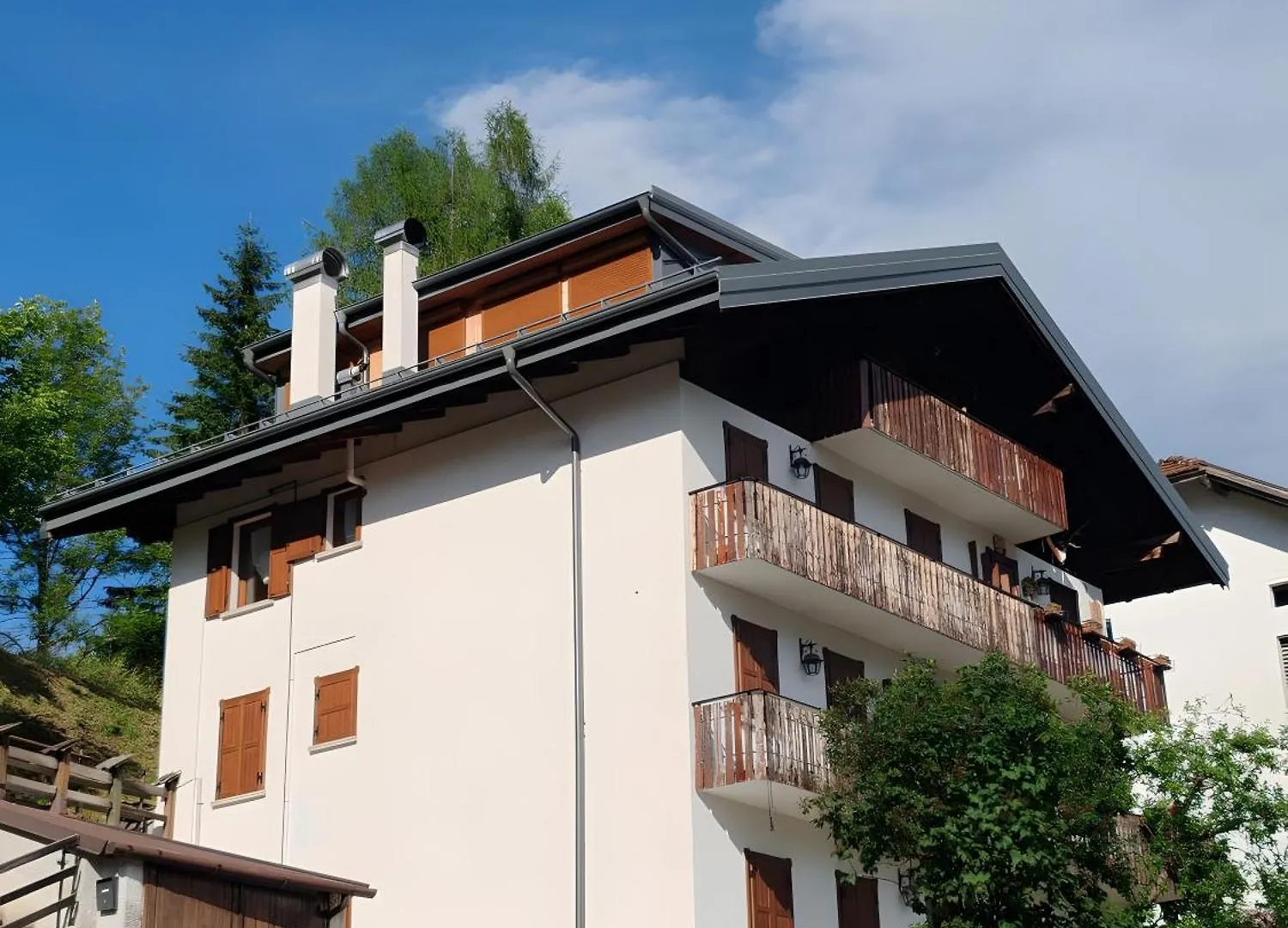 La Casa Dei Cervi A Vinigo Apartment Vodo Cadore Italy